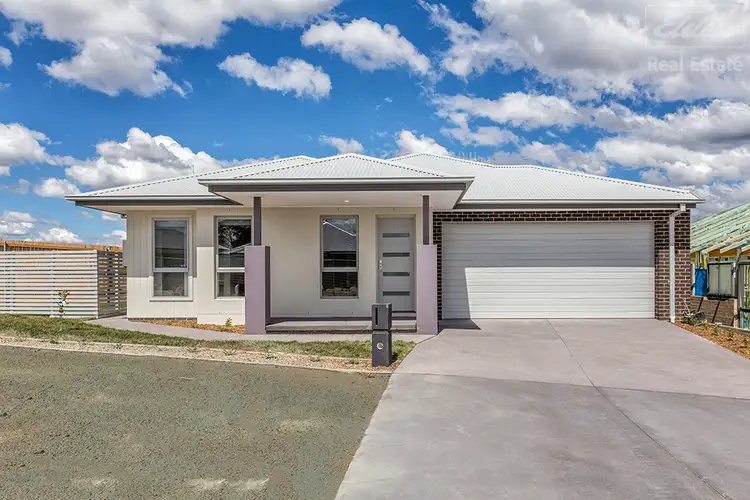 62 Helen Circuit, Googong NSW 2620