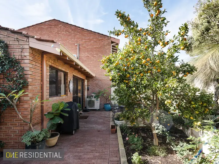 Sixth view of Homely villa listing, 15/8 Swan Road, Attadale WA 6156