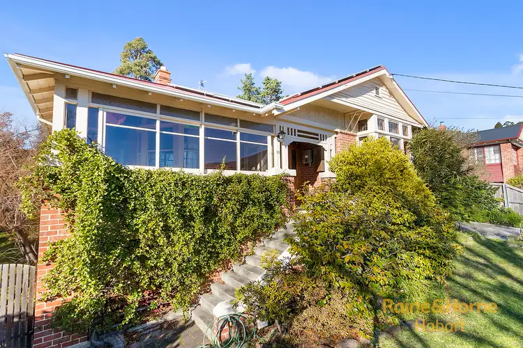 10 Newlands Avenue, Lenah Valley TAS 7008