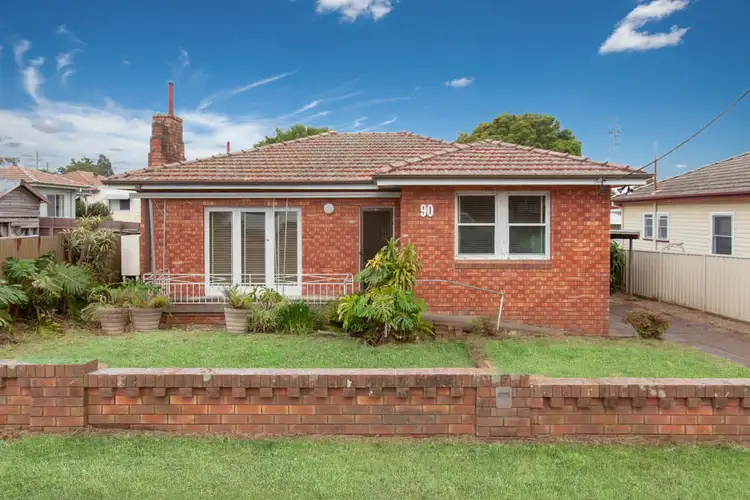 90 Brisbane Street, East Maitland NSW 2323