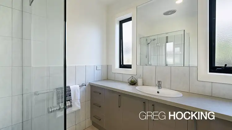 Sixth view of Homely townhouse listing, 1/124 Charman Road, Mentone VIC 3194