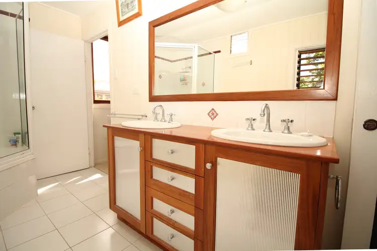Sixth view of Homely house listing, 42 Albany Road, Hyde Park QLD 4812