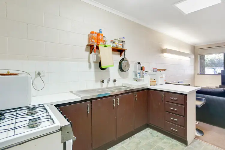 Fifth view of Homely unit listing, 2/21 Petrie Street, Frankston VIC 3199
