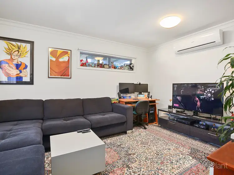 Fifth view of Homely apartment listing, 2/12 Alfrick Road, Croydon VIC 3136