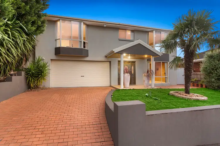 27 Shinners Avenue, Narre Warren VIC 3805