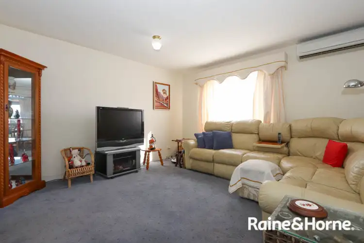 Fifth view of Homely house listing, 19 Weeks Place, West Bathurst NSW 2795