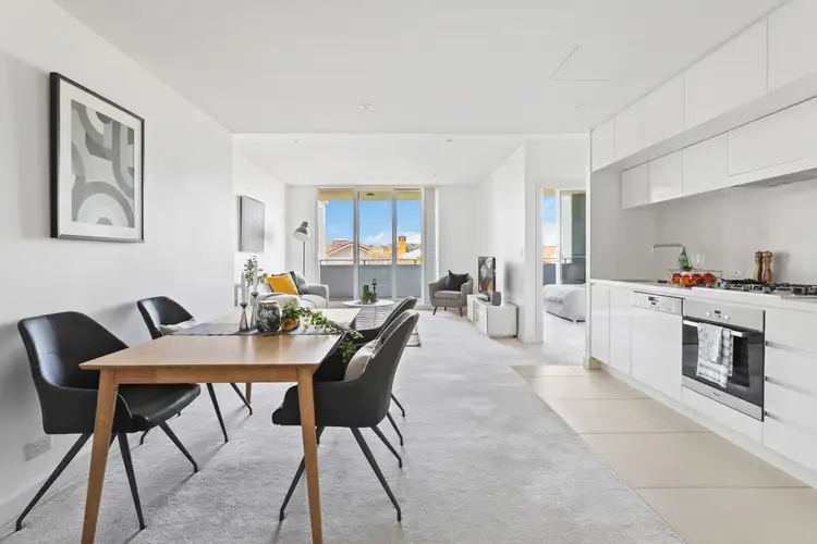 209/28 Peninsula Drive, Breakfast Point NSW 2137