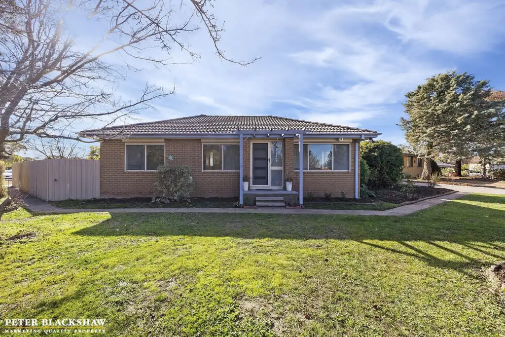 Main view of Homely house listing, 2 Newbigin Place, Monash ACT 2904