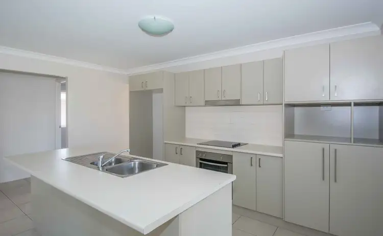 41 Dawson Avenue, Thabeban QLD 4670