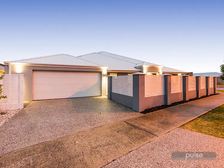 Second view of Homely house listing, 34 Macquarie Blvd, Hammond Park WA 6164