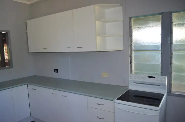 Fifth view of Homely house listing, 15 New Street, Emerald QLD 4720