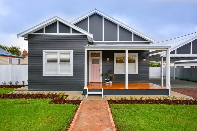 18 Wilga Street, Leeton NSW 2705