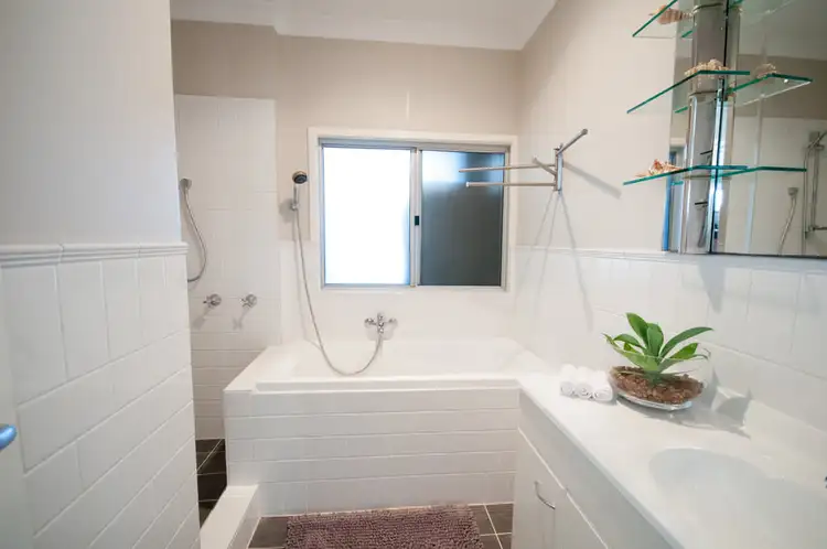 Seventh view of Homely house listing, 31 Grant Street, Dalwallinu WA 6609