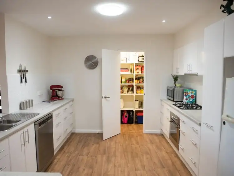 Second view of Homely house listing, 31 Grant Street, Dalwallinu WA 6609