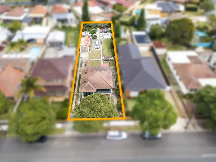 93 Stoddart Street