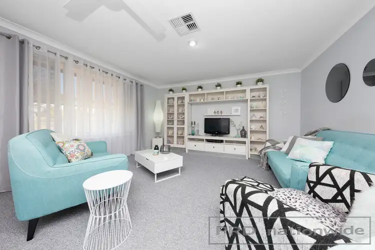 Third view of Homely house listing, 7 Singleton Avenue, Thornton NSW 2322