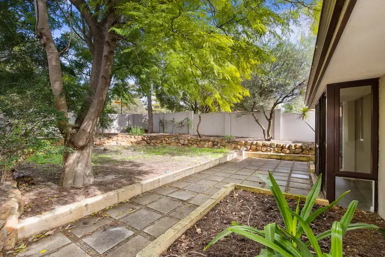 8 Peel Street, Jolimont WA 6014