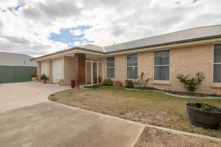 32A Marriott Avenue, Laffing Waters NSW 2795