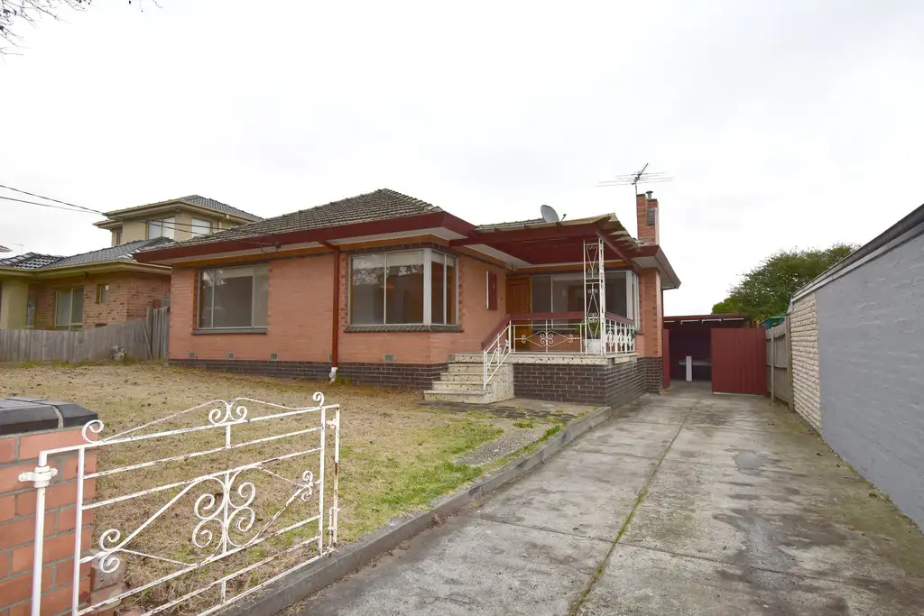 Main view of Homely unit listing, 1/1 Hatherly Road, Chadstone VIC 3148
