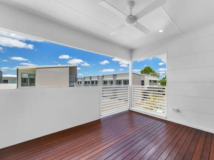 25/1 Wattle Street