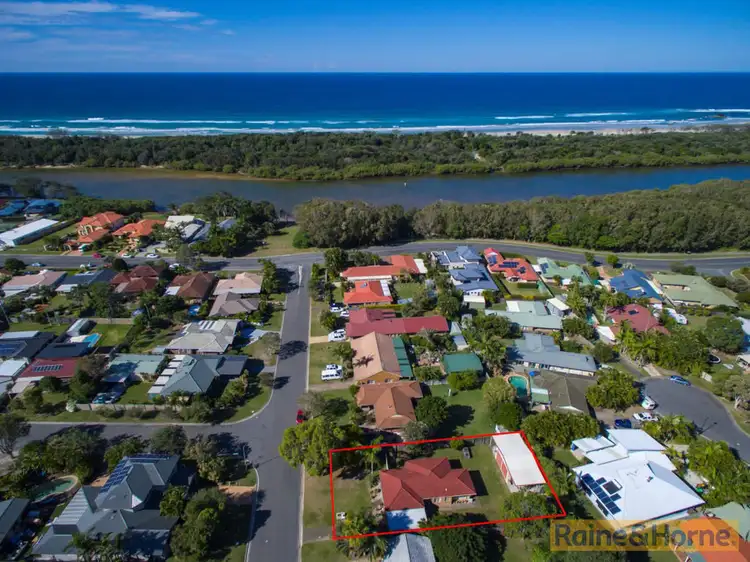 12 Buckingham Drive, Pottsville NSW 2489