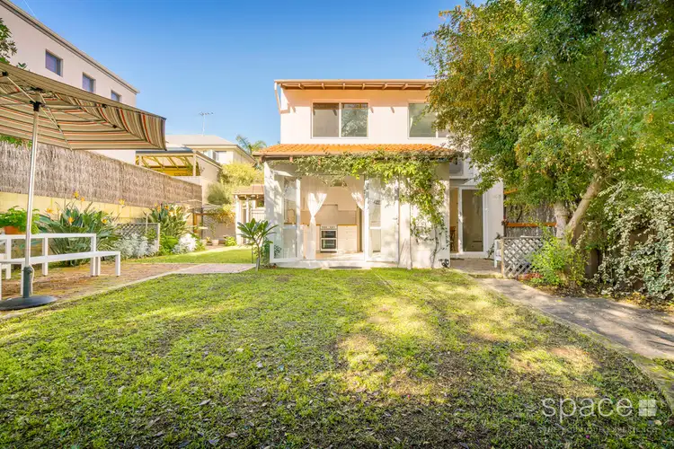 8/89 Davies Road, Claremont WA 6010