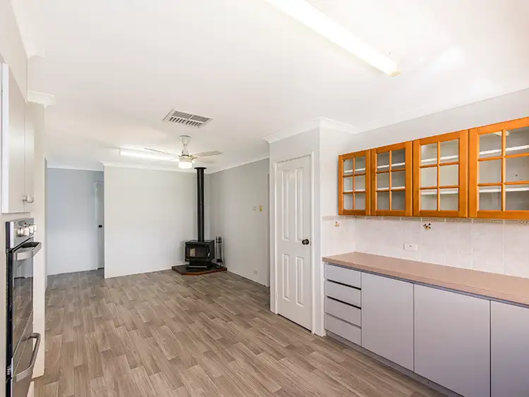 Fifth view of Homely house listing, 6 Blue Wren Close, Serpentine WA 6125