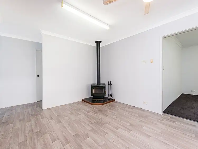 Sixth view of Homely house listing, 6 Blue Wren Close, Serpentine WA 6125