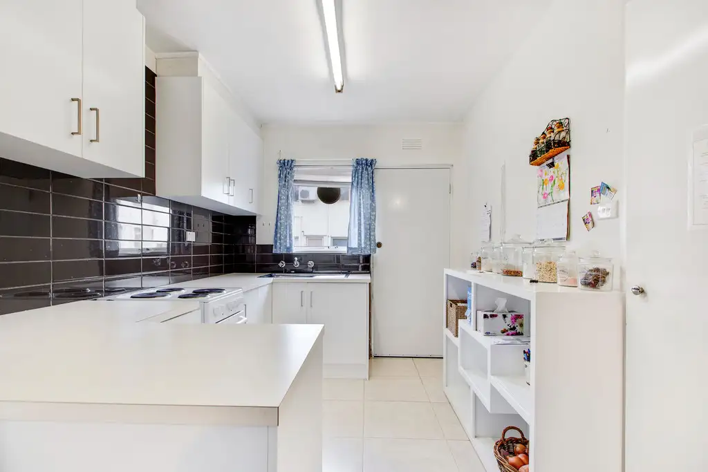 Main view of Homely unit listing, 9/293 Nepean Highway, Seaford VIC 3198