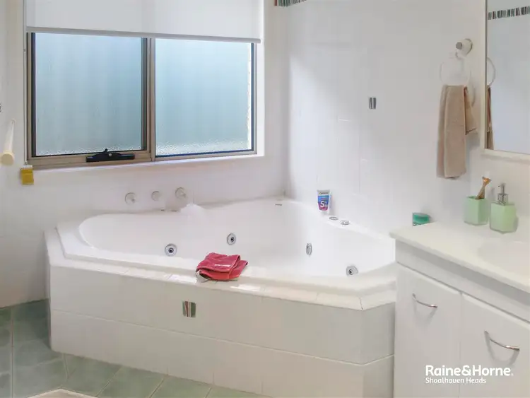 Sixth view of Homely villa listing, 11/1 Davenport Road, Shoalhaven Heads NSW 2535
