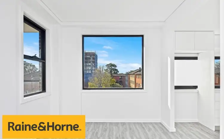 Fifth view of Homely unit listing, 6/128 Moore Street, Liverpool NSW 2170