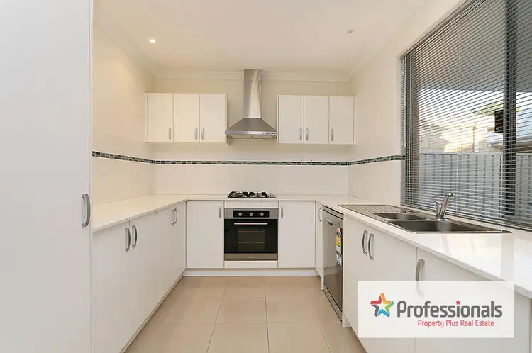 3/201 Boardman Rd, Canning Vale WA 6155