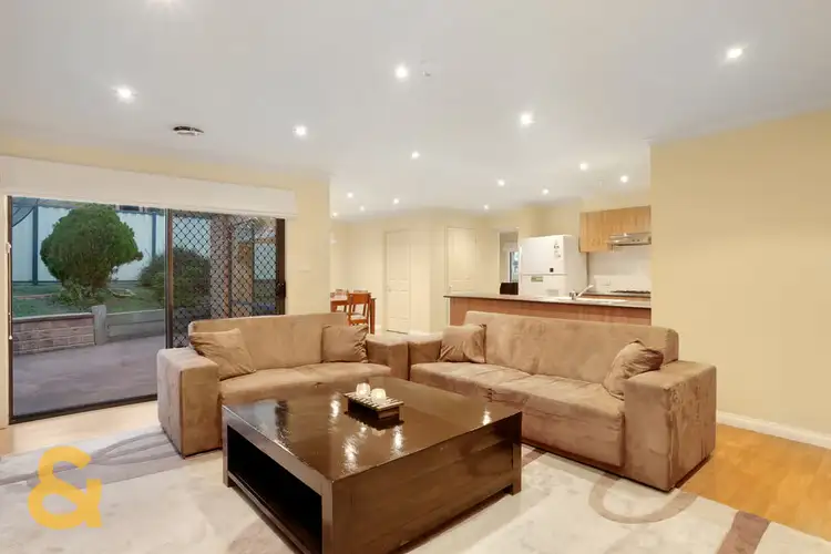 Seventh view of Homely house listing, 2 Denison Place, Roxburgh Park VIC 3064