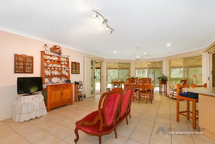 Sixth view of Homely house listing, 27 Eacham Court, Munruben QLD 4125