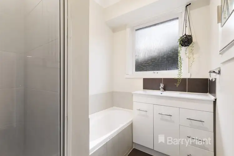 Fifth view of Homely house listing, 10 Landy Court, Kilsyth VIC 3137