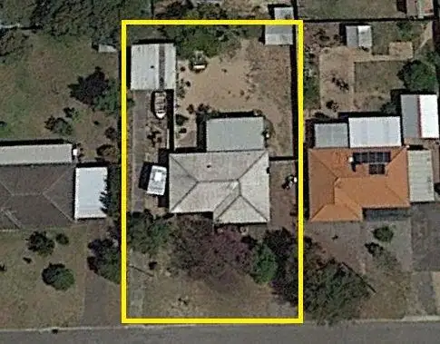 Second view of Homely house listing, 10 Redtingle Road, Camillo WA 6111