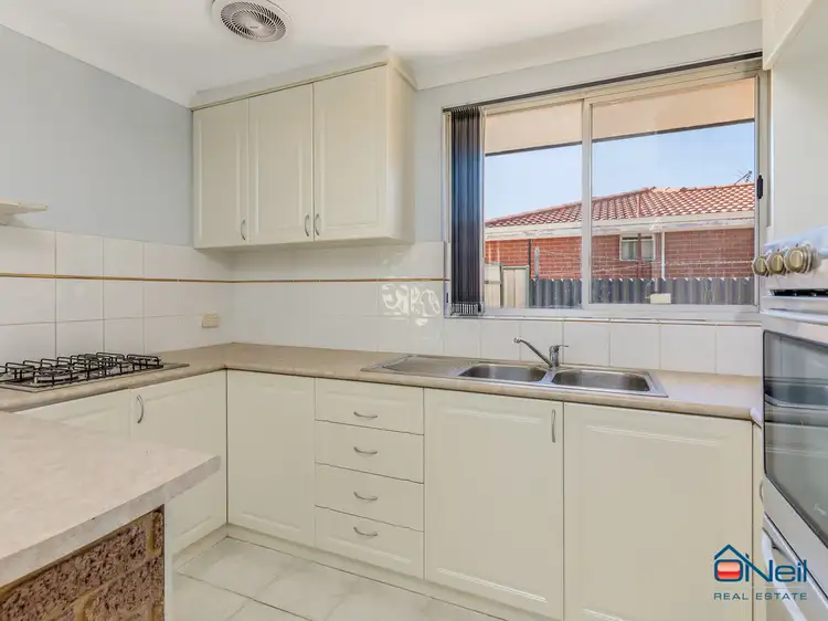 Fourth view of Homely house listing, 10 Redtingle Road, Camillo WA 6111