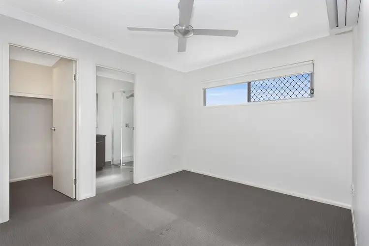 Fifth view of Homely semi-detached listing, 31 Trevalla Entrance, Burdell QLD 4818