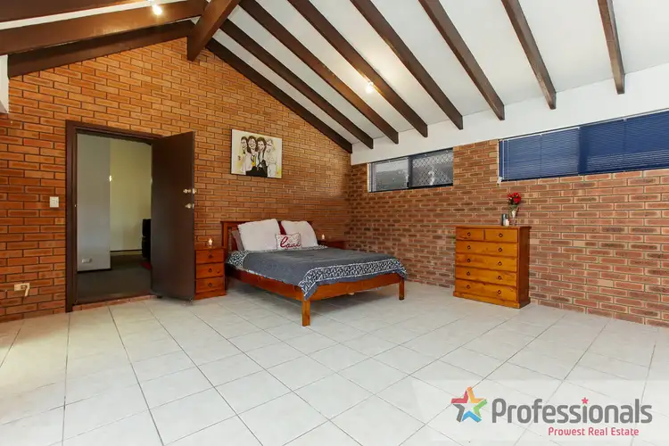 Second view of Homely house listing, 5 Verdon Place, Riverton WA 6148