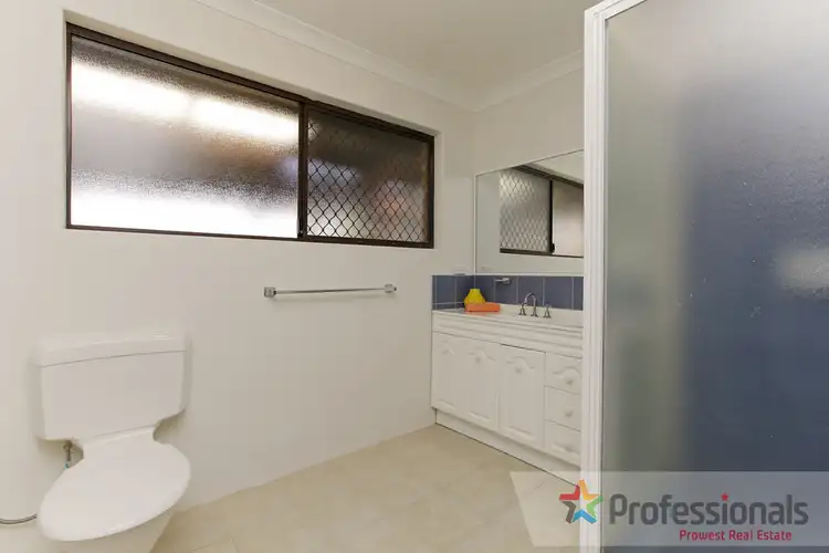 Third view of Homely house listing, 5 Verdon Place, Riverton WA 6148