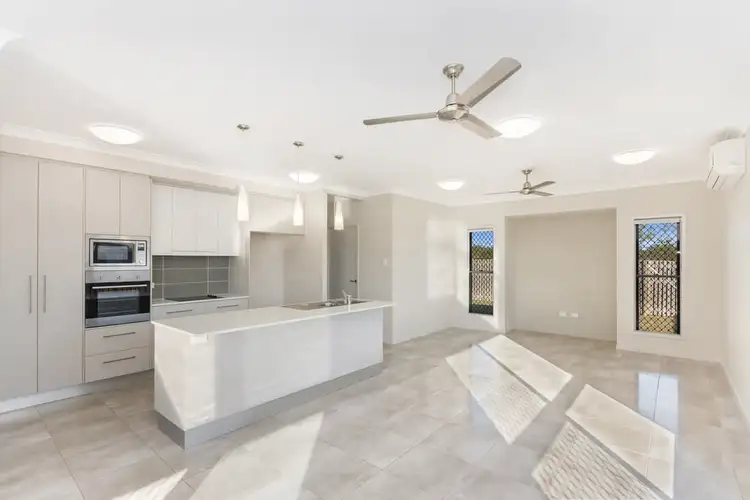 69 Tasman Circuit, Burdell QLD 4818