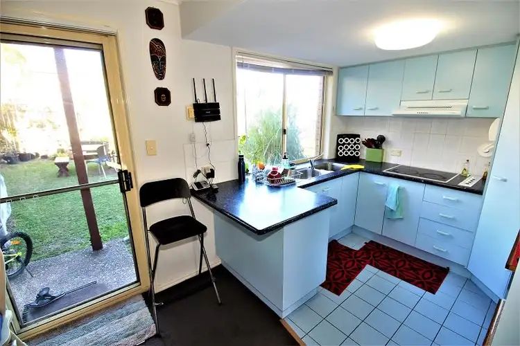 Sixth view of Homely townhouse listing, 13/15 Erindale Close, Wishart QLD 4122
