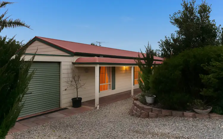 3 Rymill Avenue, Encounter Bay SA 5211