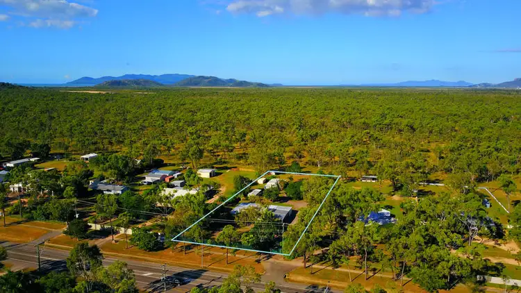 105 Mount Low Parkway, Mount Low QLD 4818