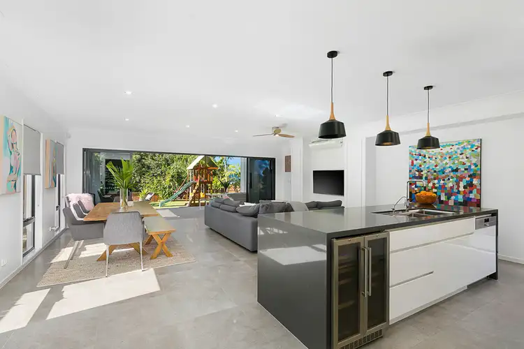 55 Gordon Street, Ormiston QLD 4160