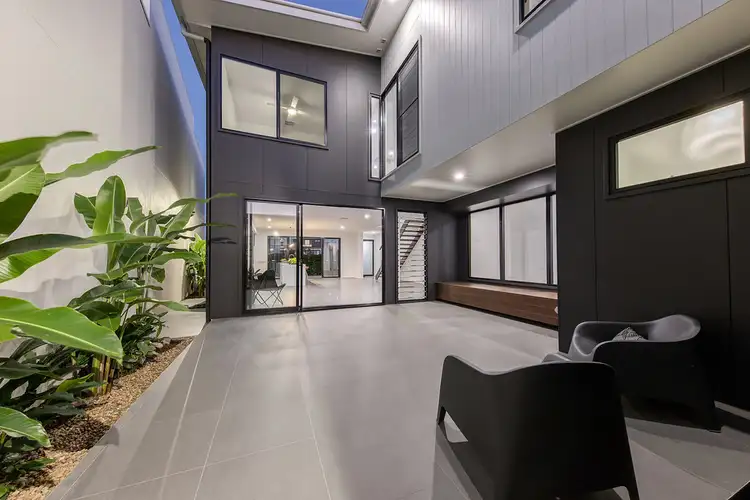 25 Claremont Drive, Maroochydore QLD 4558