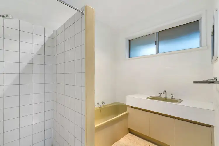 Seventh view of Homely house listing, 22 Canopus Court, Sale VIC 3850