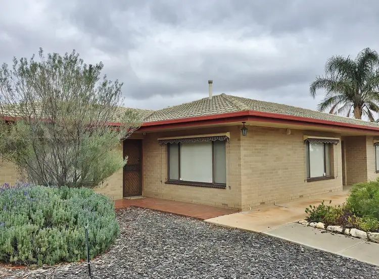 9 HILLTOP DRIVE