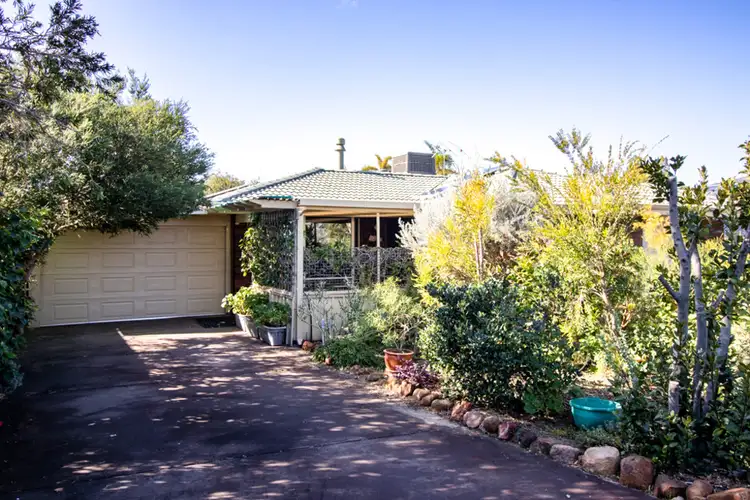9 Gumnut Crescent, Safety Bay WA 6169