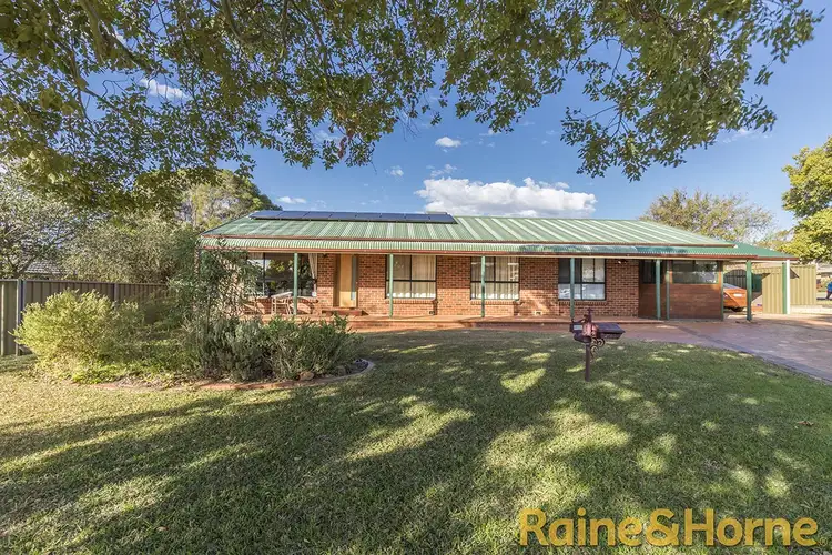 27 Eden Park Avenue, Dubbo NSW 2830